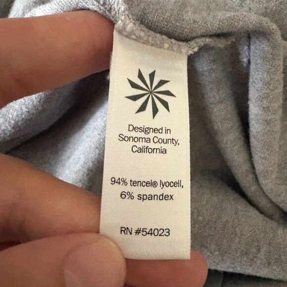 Athleta Oceana Midi Skirt Light Gray Side Slit Modest Athleisure Size Small - Picture 5 of 6